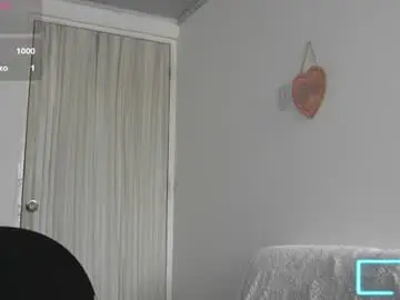 Chaturbate Live Sex Cam of muscle_king_cum