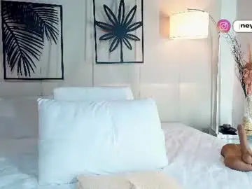 Chaturbate Watch Live Sex Cams of neytiri_moon