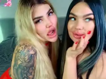 Chaturbate Nude Webcam of crazy__berry