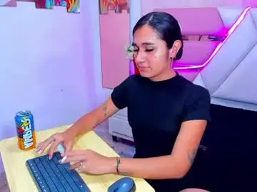 Chaturbate Adult Webcam of mahiara_hot