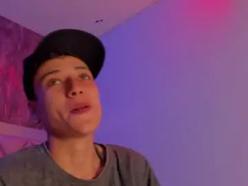 Chaturbate Free Porn Cam of megan_and_clohe