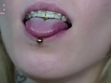 Chaturbate Live Sex of myviolet_rush