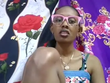 Chaturbate Watch Live Sex Cams of ninie246746