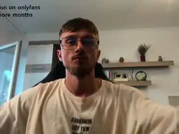 Chaturbate Free Live Porn of alphaboyfun