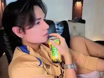Chaturbate Live Sex Cam of davoxer