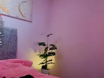 Chaturbate Adult Webcam of antonellastar24_