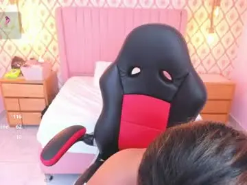 Chaturbate Live Sex Cam of jessi_jones1