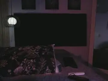 Chaturbate Live Sex Cam of naturaltitss_