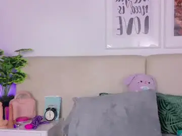 Chaturbate Best live sex cam show of saritabratz
