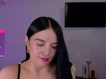 Chaturbate Free Live Porn of victoriahot_23