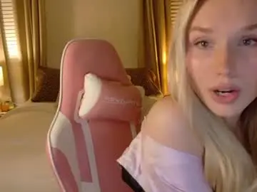 Chaturbate Watch Live Sex Cams of alicegreyyy