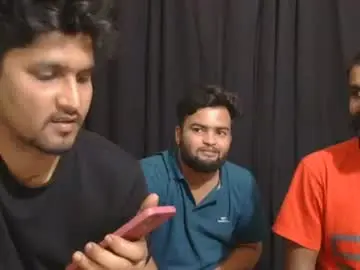Chaturbate Nude Webcam of indiandesiguys2023
