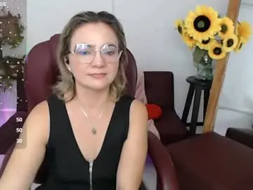 Chaturbate Sex Cam of rebeca_milf