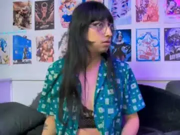 Chaturbate Watch Live Sex Cams of snowblack_