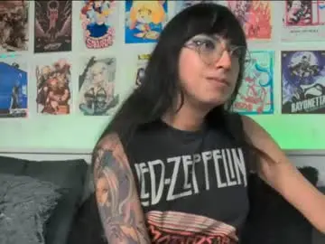 Chaturbate Adult Webcams of snowblack_