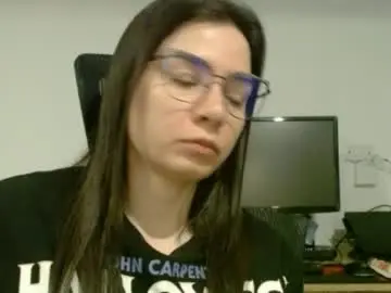 Chaturbate Sex Cam of wolfs_daughter