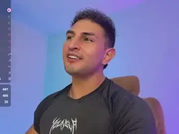 Chaturbate Live Sex of angeloferro1