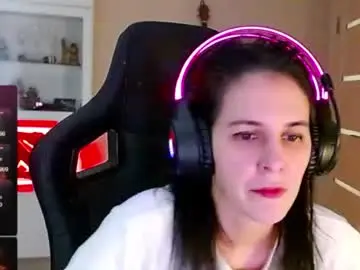 Chaturbate Best live sex cam show of irwi_tomboy