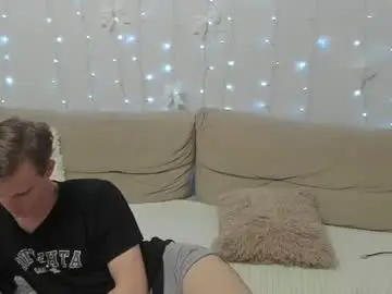 Chaturbate Live Sex Cam of yueslang