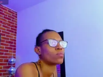 Chaturbate Live Porn of eiza_clarke