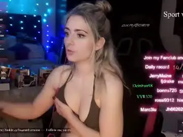 Chaturbate Live Sex Cam of kimilee22
