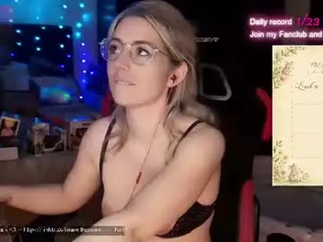 Chaturbate Adult Video Chat of kimilee22