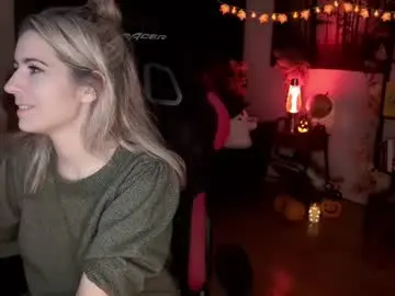 Chaturbate Sex Chat of kimilee22