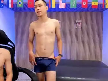 Chaturbate Nude Webcam of party_guyssex