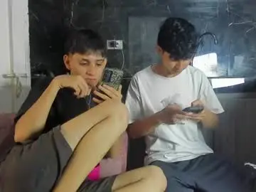 Chaturbate Live Sex of sexys_boys18