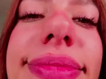 Chaturbate Nude Webcam of coralinelee