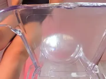Chaturbate Watch Live Sex Cams of foxy200__