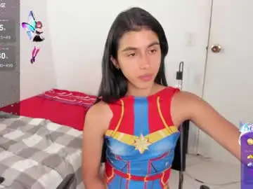 Chaturbate Live Sex Cam of mazikeen_18