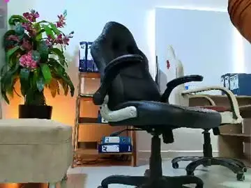 Chaturbate Best live sex cam show of adri_miller