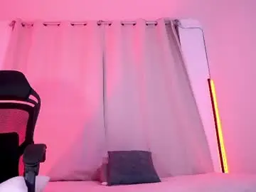 Chaturbate Watch Live Sex Cams of petiteprincesx