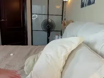 Chaturbate Live Sex Cam of roxxana227