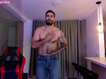 Chaturbate Sex Cam of tbastian