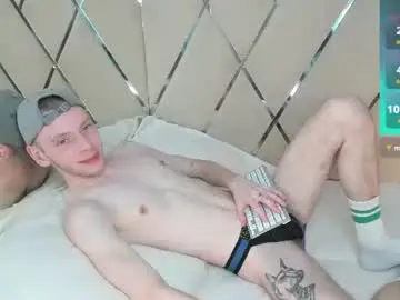 Chaturbate Watch Live Sex Cams of warmwhisp