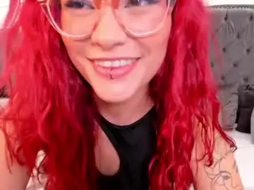Chaturbate Live Sex Cam of mae_lyra