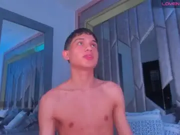 Chaturbate Watch Live Sex Cams of sebax_00