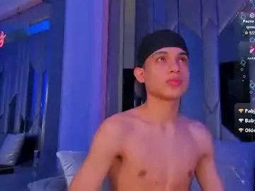 Chaturbate Live Sex Cam of sebax_00