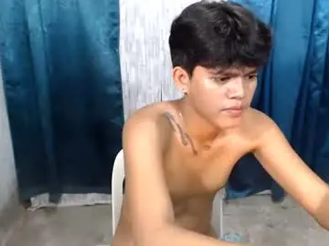 Chaturbate Watch Live Sex Cams of emerald_cummer