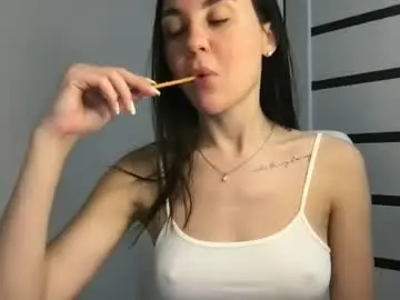 Chaturbate Live Sex of foxyshy_x