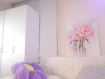 Chaturbate Live Sex of little_effy18_