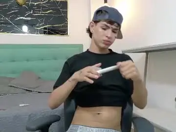 Chaturbate Adult Webcam of logan_steel1908