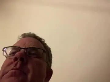 Chaturbate Free Porn Cam of luv2bwatched1966x