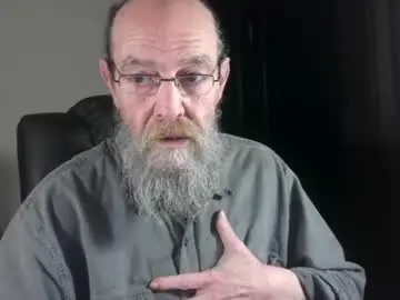 Chaturbate Live Porn of uncle_hottiecb