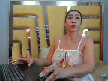 Chaturbate Free Porn Cam of vikitomson