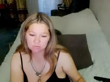 Chaturbate Nude Webcam of angeldemongirl