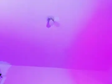 Chaturbate Private Sex Chat of emili_clark