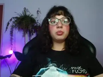Chaturbate Live Sex Cam of myamillor